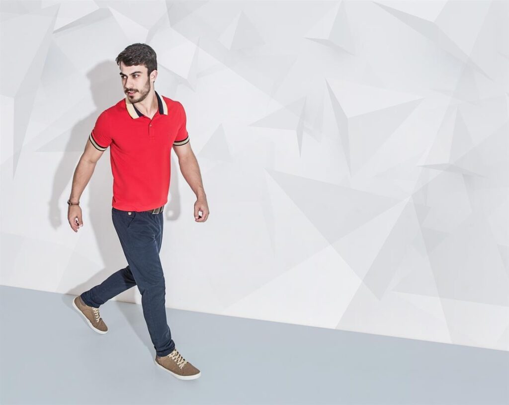 Crew Clothing Company is a British lifestyle brand known for its relaxed, timeless approach to fashion. Built around a smart-casual aesthetic and inspired by classic coastal style, Crew creates clothing that feels easy to wear, comfortable, and polished—perfect for everyday life, weekends away, and casual work settings.
